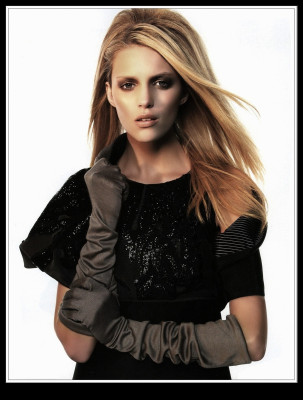 photo 28 in Anja Rubik gallery [id56672] -0001-11-30 00:00:00